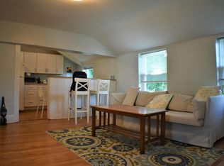 480 Centre St #201, Jamaica Plain, MA 02130