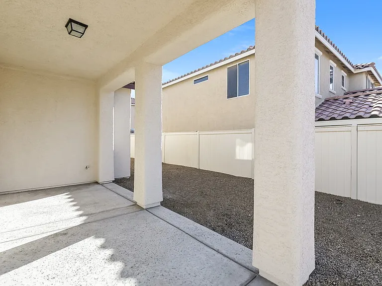 10807 Scotch Rose St — Photo 16
