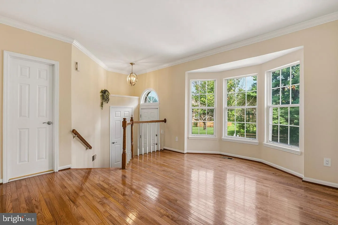3 bed, 2.5 bath, 1756 sqft, $2,900 — Photo 3
