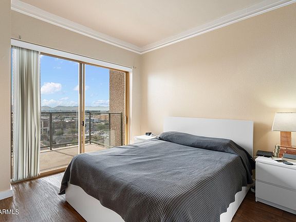 2nd image of 4750 N CENTRAL Avenue #8H