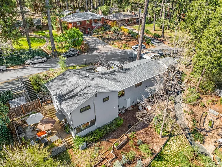 10808 Gold Hill Dr — Photo 22