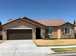 836 E Copper Ave, Visalia, CA 93292