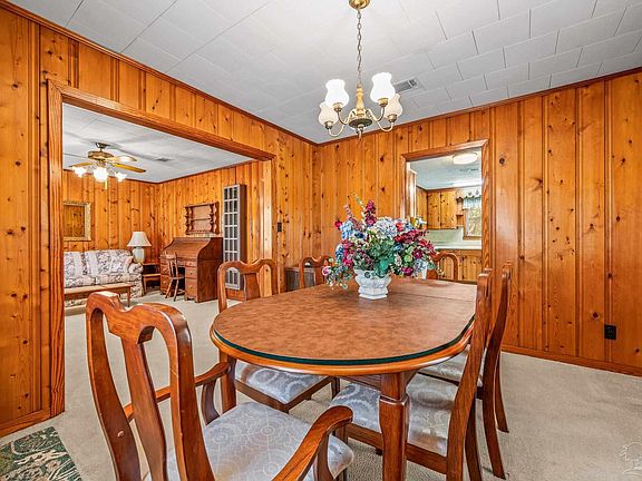 4th image of 112 Armenia Dr