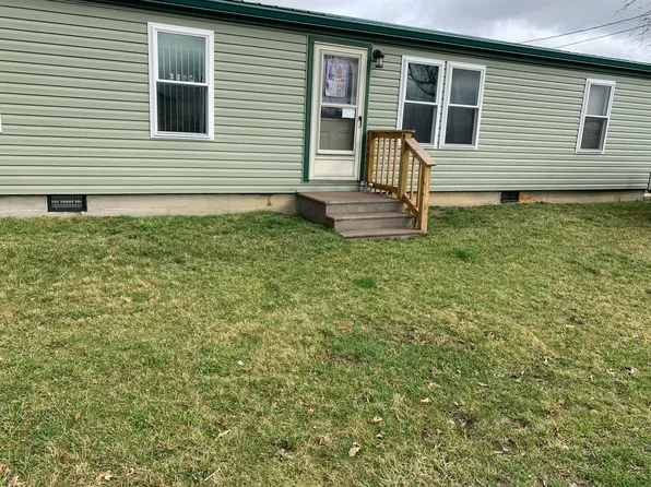 8889 Lake Ave, Lakeview, OH 43331