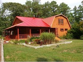 2nd image of 34778 Lincoln Dr