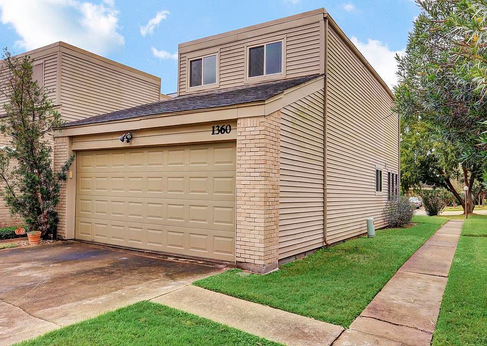 1st image of 1360 Chardonnay Dr