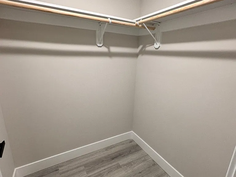 6118 Jefferson St #3 — Photo 16