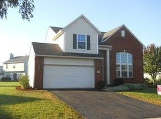 91 Brooksedge Dr E, Pataskala, OH