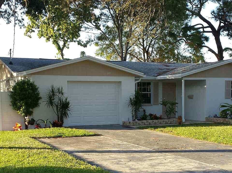 1st image of 329 Tallahassee Dr NE