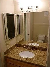 2111 Latham St #116 — Photo 2