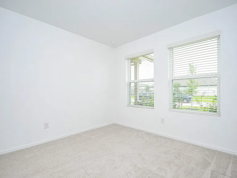 2815 Fountain Woods Dr — Photo 8