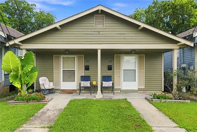 727 Anson St — Photo 1