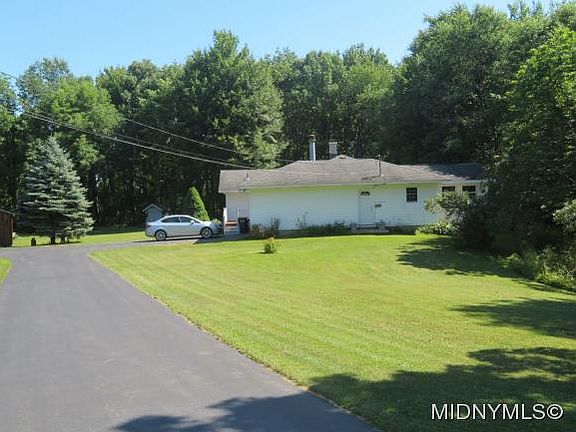 2nd image of 7562 Creekside Dr