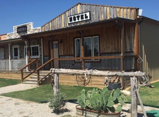 8214 E Lone Oak Rd, Valley View, TX 76272