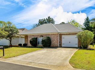 8719 Cedar Springs Cir, Leeds, AL 35094