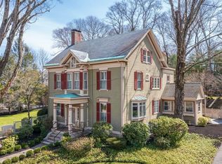 16 Bloomfield St, Lexington, MA 02421