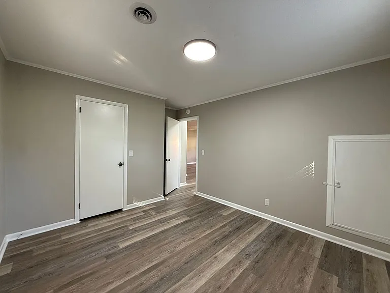 104 Skyview Dr — Photo 9