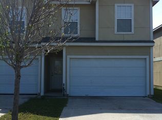 525 Solomon Ln, Brookshire, TX 77423