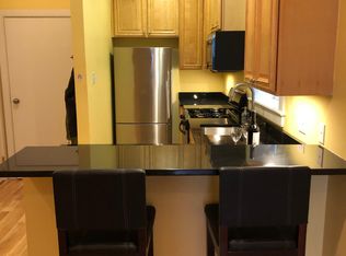 1712 Green St #2, Philadelphia, PA 19130