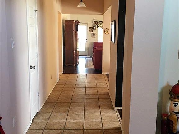 2nd image of 5600 Creekway Dr