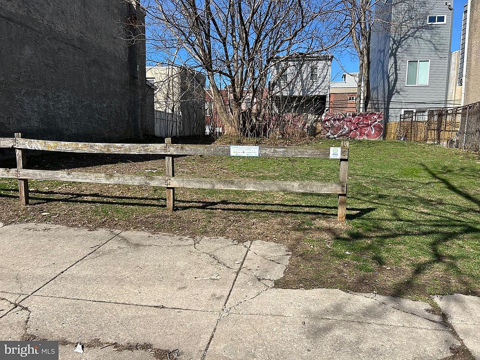 1st image of 2605 Reed St