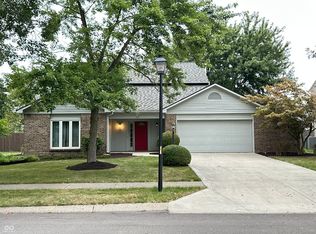 1221 Big Horn Pl, Fort Wayne, IN 46825