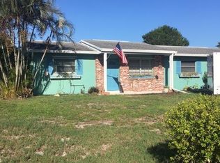 8988 SE Colony St, Hobe Sound, FL 33455