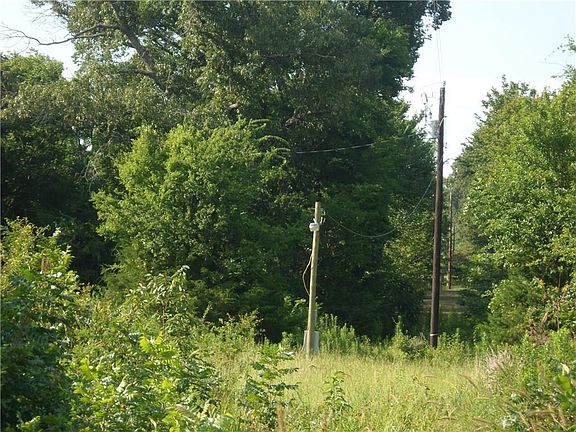 5th image of 2949 County Road 2426