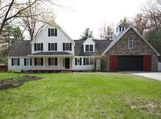 67 White Pond Rd, Hudson, MA 01749