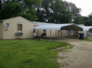 213 N Iowa St STE 1, Riley, KS 66531