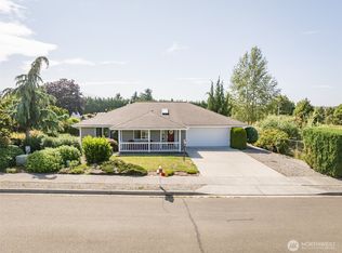 805 Oak Tree Rdg, Sequim, WA 98382