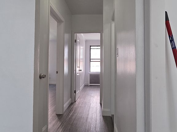 5th image of 7234 Yellowstone Blvd Fl 2