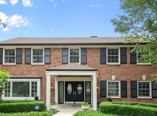 44 Rio Vista Dr, Saint Louis, MO