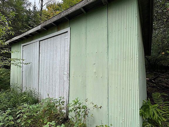 2nd image of Hibbard Rd