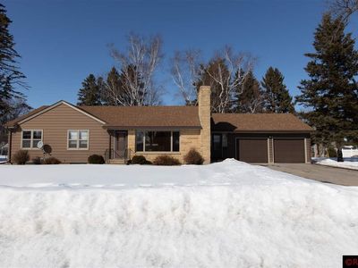 413 6th St SW, Wells, MN, 56097