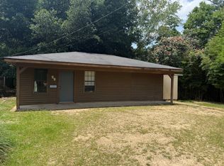 55 Old Rawls Springs Rd, Hattiesburg, MS 39402