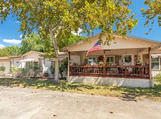 104 Native Oak St, Ingram, TX 78025