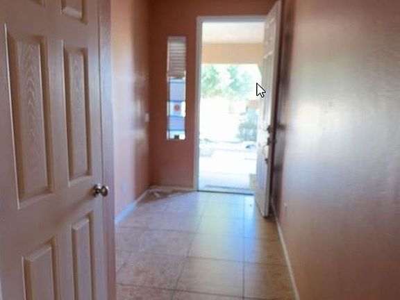 3rd image of 42463 W Mira Ct
