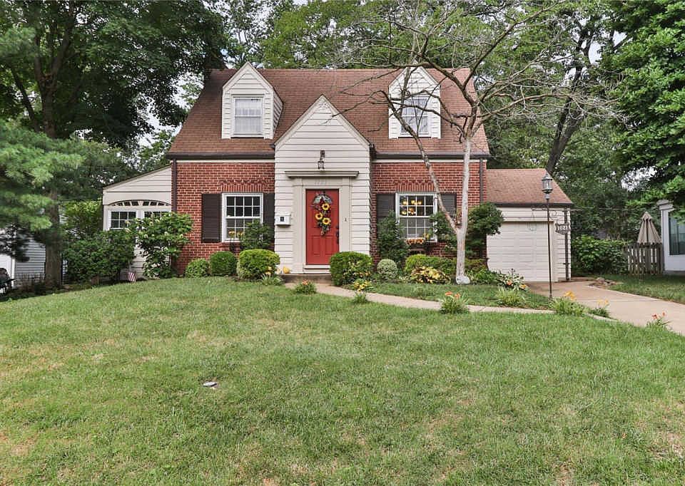 1st image of 1021 Wood Ave