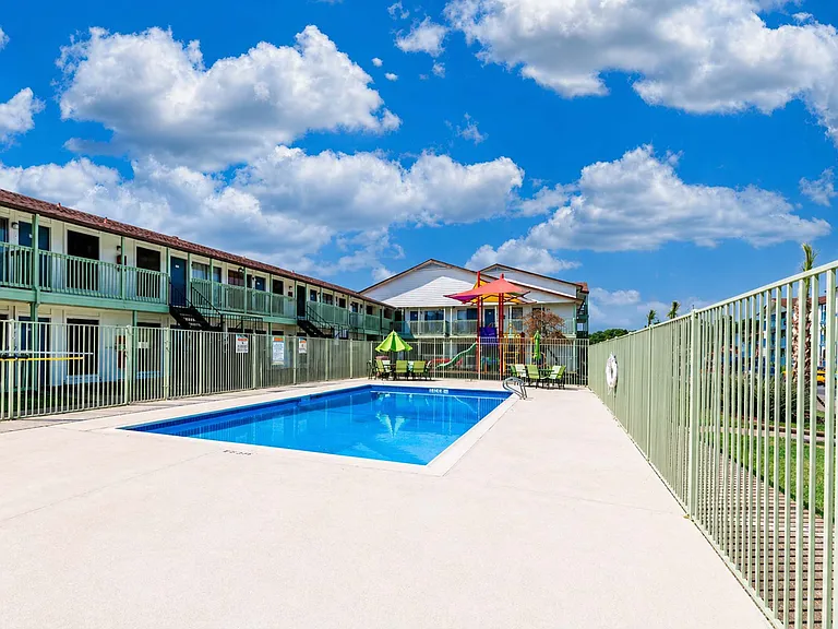 The Milo Apartments — Photo 8