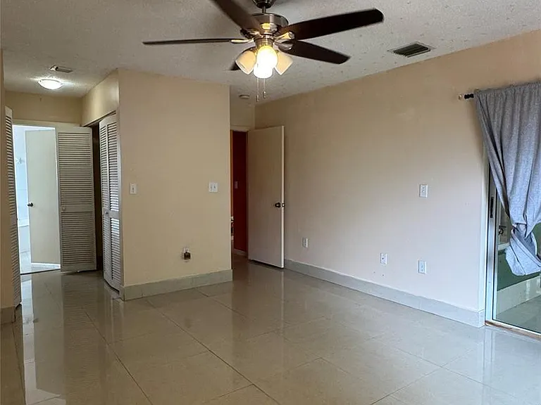 14332 SW 163rd St — Photo 21