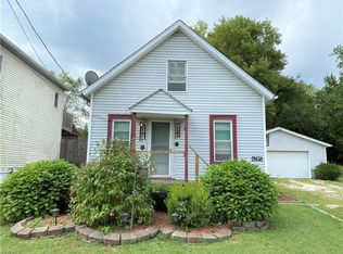 6285 Hill St, Ravenna, OH 44266