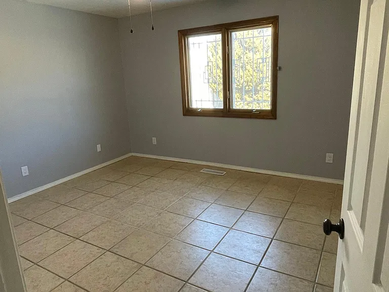 9009 Pony Express Trl NE — Photo 14