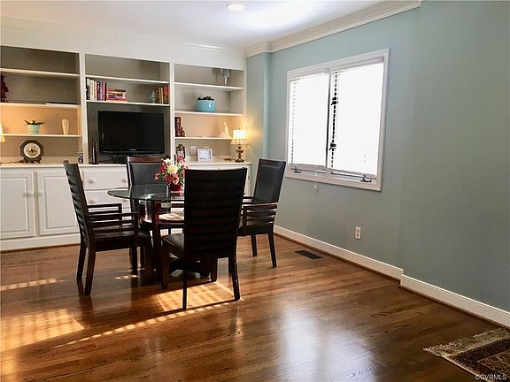 5th image of 3105 Lake Terrace Ct