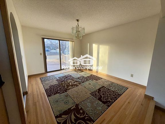 4th image of 4665 Orchid Ln N