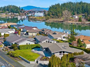 813 Shoshone Dr, La Conner, WA