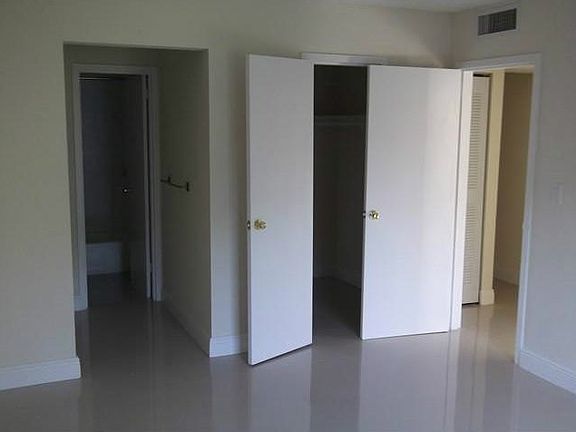 2nd image of 5112 NW 79th Ave APT 205