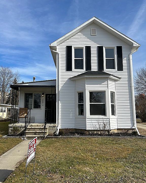 1st image of 209 S Patterson St