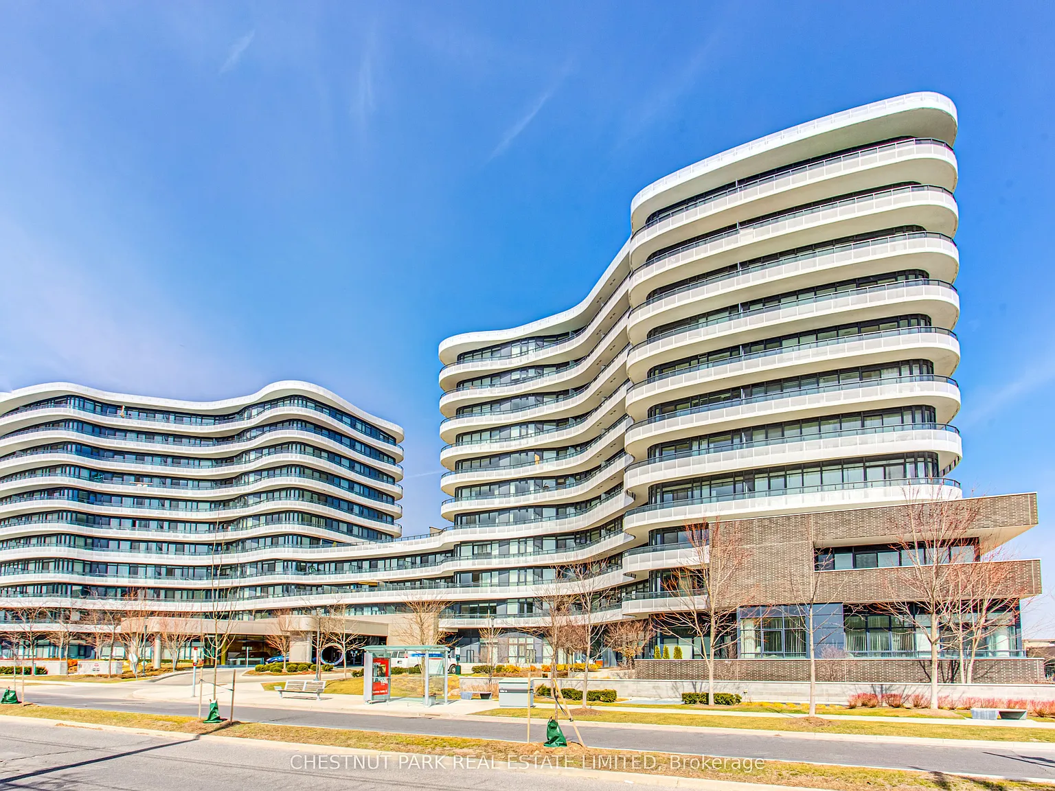 Flair Condos — Photo 1