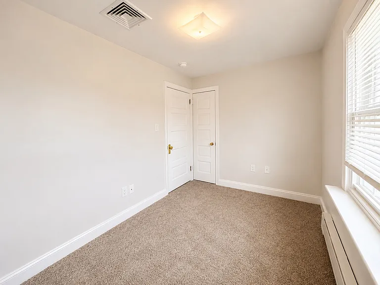 24 Chestnut Ave — Photo 16